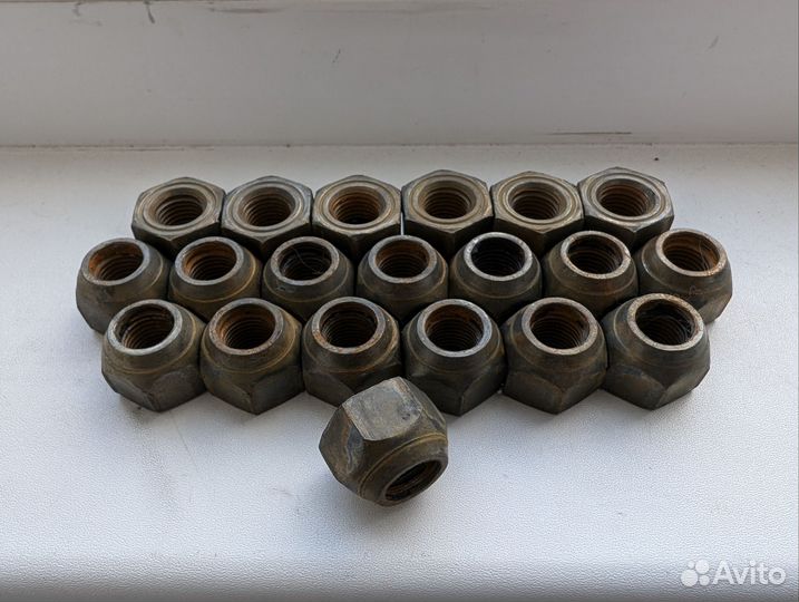 Колесные гайки 12х1.25