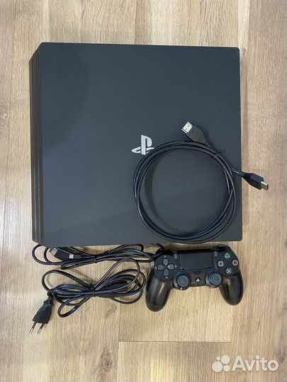 Sony playstation 4 pro 1tb
