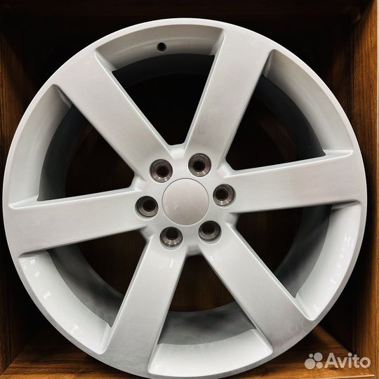 Диски R22 6x139.7 Chevrolet Tahoe Escalade