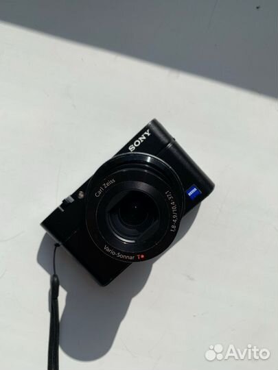 Беззеркальный фотоаппарат sony cyber shot rx100