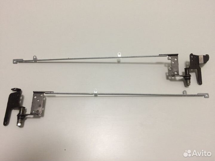 Петли матрицы ноутбука Acer E5-771G