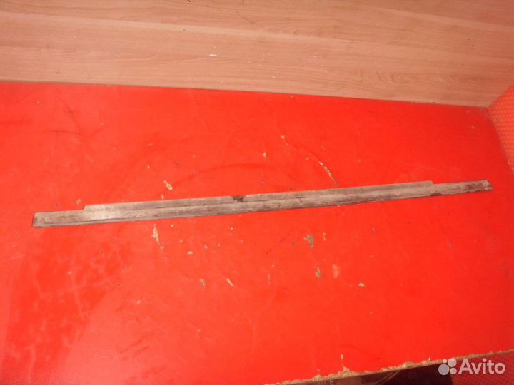 Накладка стекла двери задней Chevrolet Lanos T100