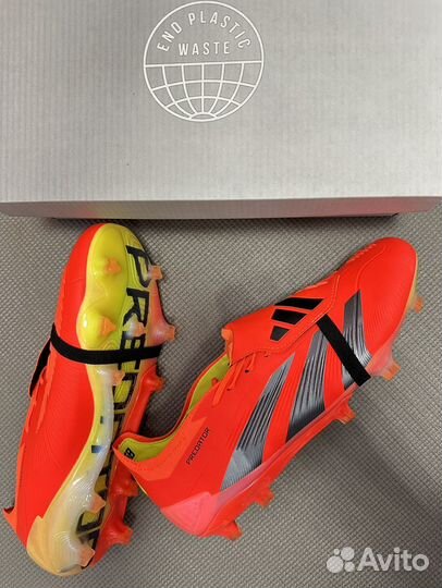 Футбольные бутсы adidas predator 30