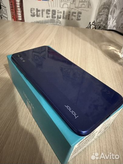 HONOR 8A, 2/32 ГБ