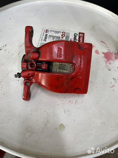 Суппорт тормозной задний GLE