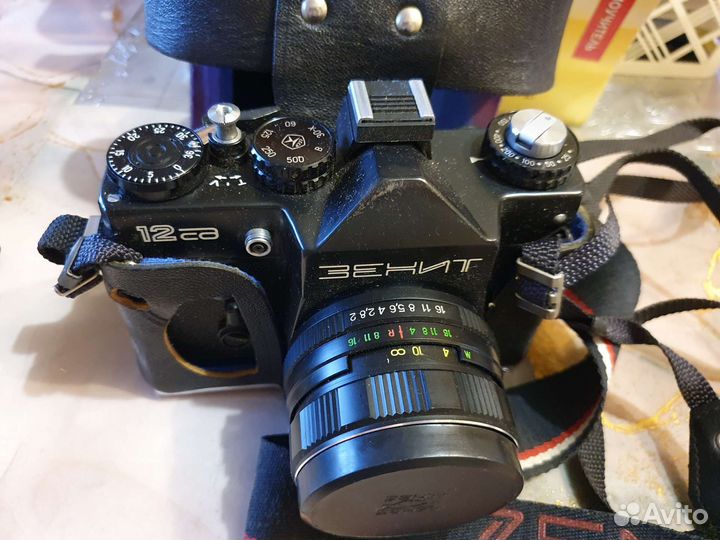 Фотоаппарат зенит 12сд с обьективом helios-44M-4