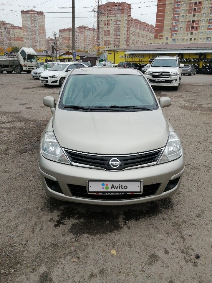 Nissan Tiida: фото владельца
