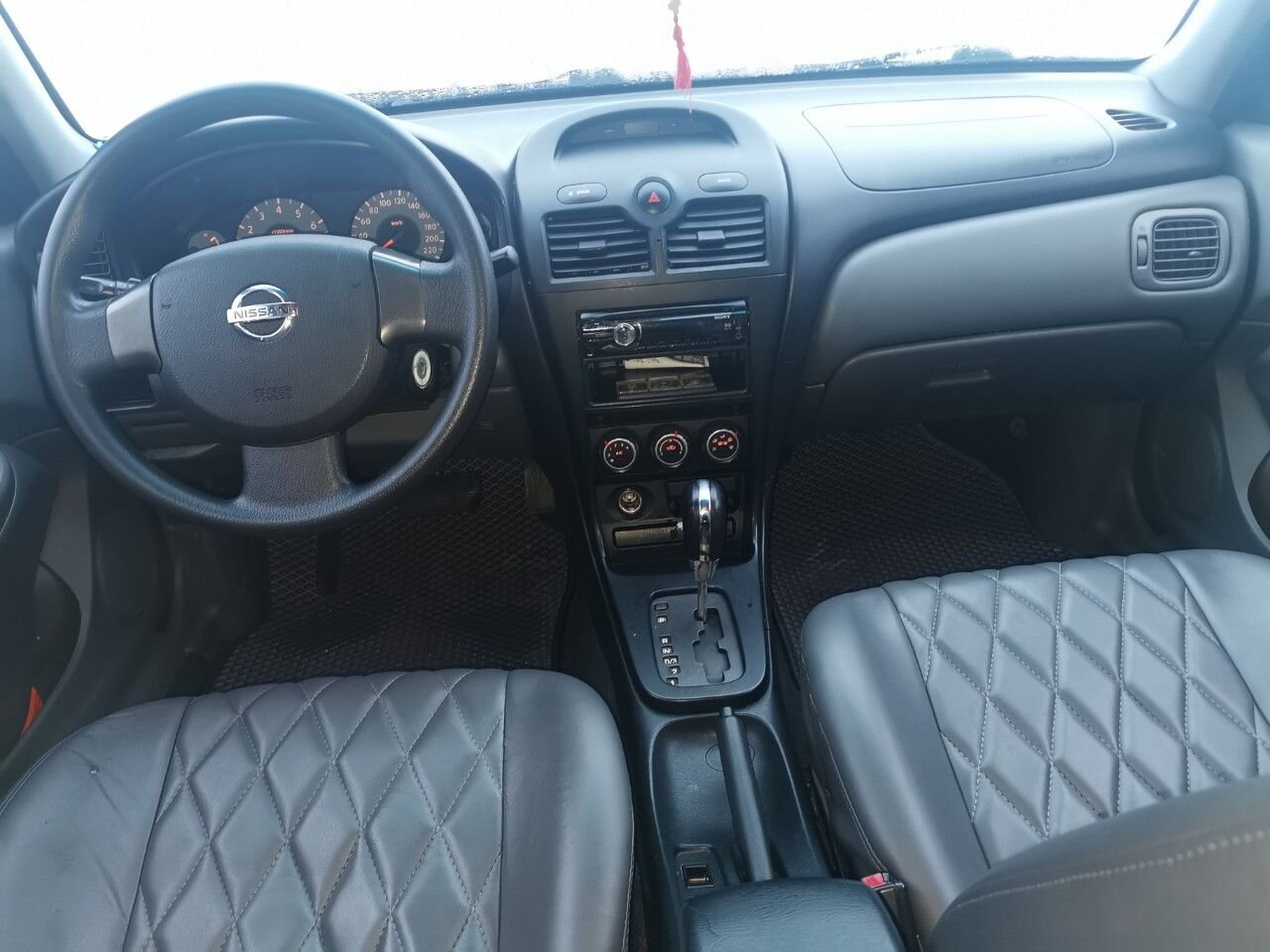 Nissan Almera Classic: фото владельца