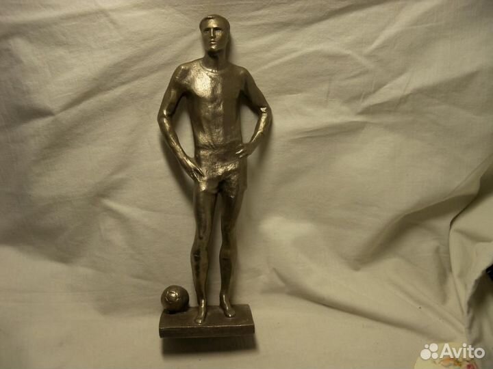 Статуэтка СССР - футболист