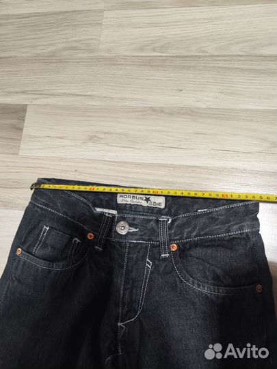 Джинсы Adamus, Италия