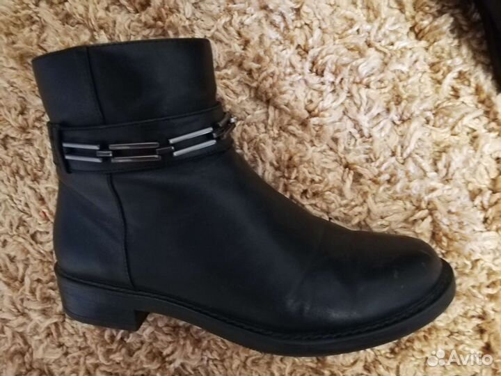 Ботинки женские