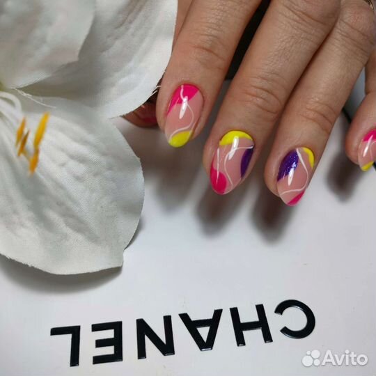 Маникюр.Педикюр