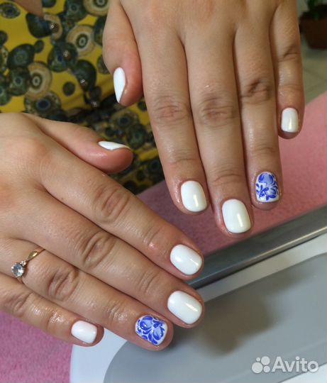 Маникюр с покрытием, наращивание ногтей