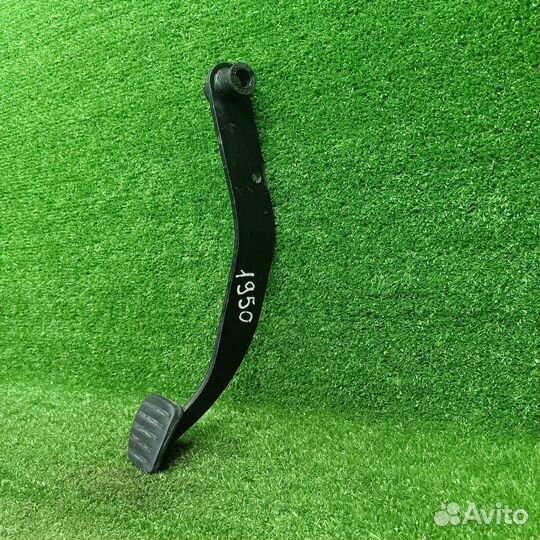 Педаль тормоза Renault Logan 2007 119214143