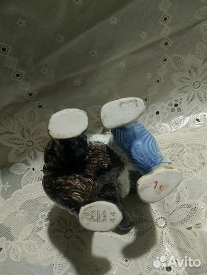 Статуэтка дед и медведь