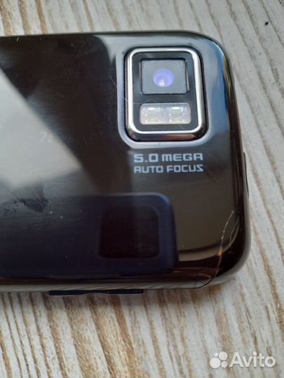 Samsung GT-I8000, 8 ГБ