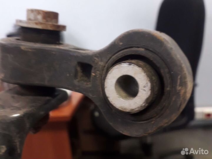 Стабилизатор задний Audi Q5