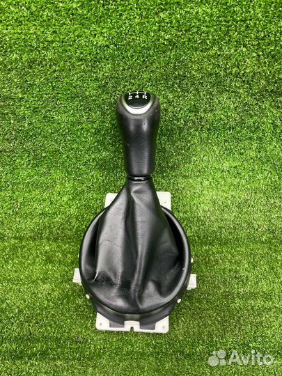 Чехол рукоятки кпп Mitsubishi ASX GA1W 2010