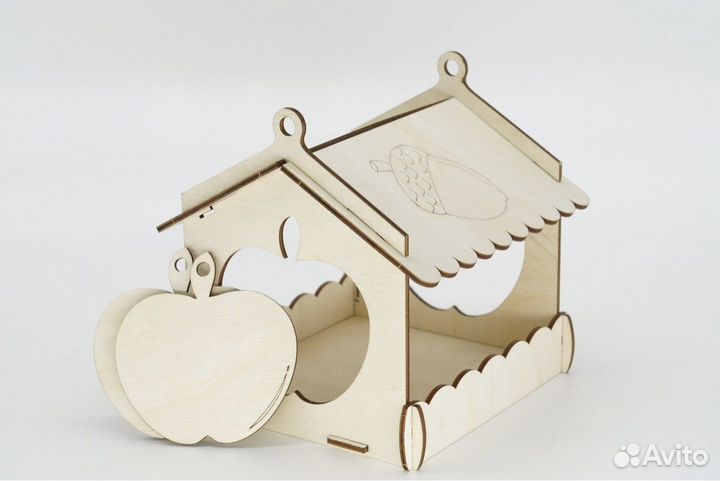 Кормушка для птиц