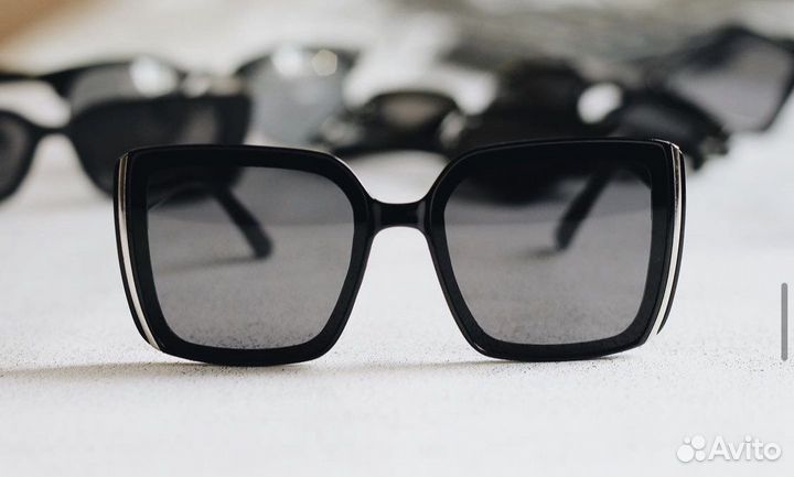 Черные очки новые