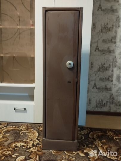 Оружейный сейф металлический