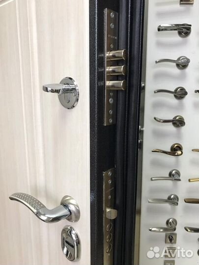 Дверь три контура с монтажом