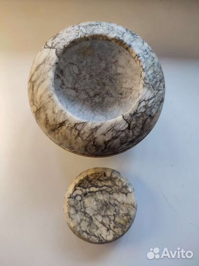 Мраморная шкатулка