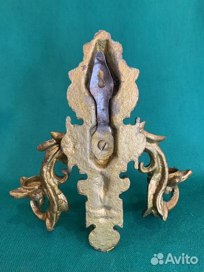 Бронзовый античный подсвечник