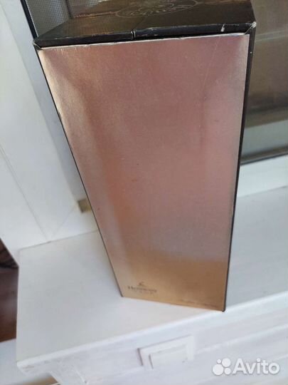 Hennessy vsop коробка и пустая бутылка