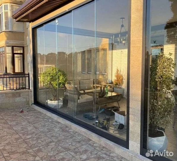 Безрамное остекление