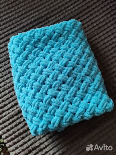 Плед детский вязаный ручная работа