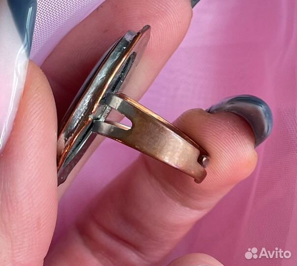 Кольцо перламутр раковина гелиотис