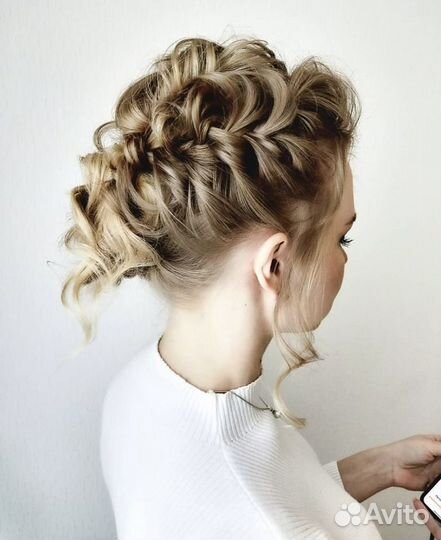 Макияж и прическа