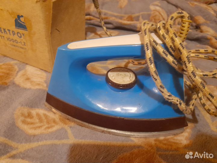 Утюг Советский в рабочем состоянии