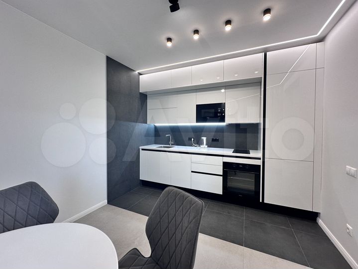 2-к. квартира, 63 м², 14/21 эт.