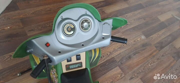 Детский квадроцикл на аккумуляторе