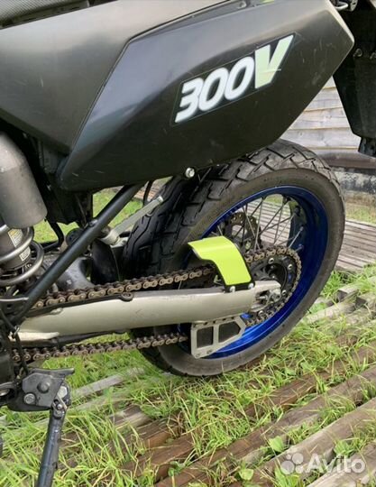 Kawasaki klx 250 (D-tracker X)
