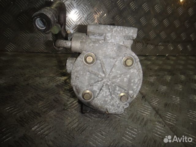 Компрессор кондиционера Pajero (96-04) 6G74 б/у