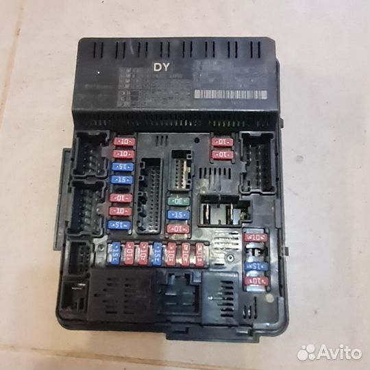 Блок предохранит Nissan Pathfinder R52 284B73JV0D