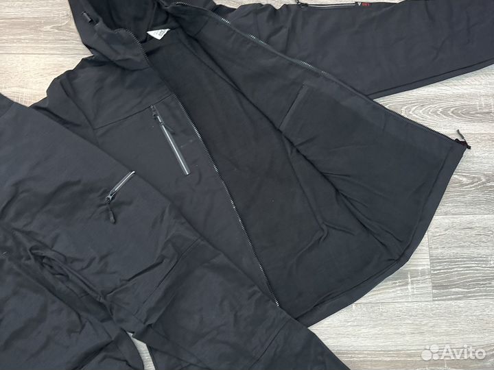 Демисезонный костюм 