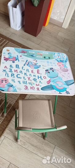 Комплект детской мебели бу