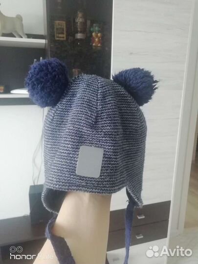 Демисезонная шапка