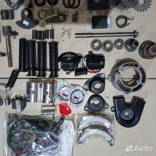 Запчасти на мотоцикл ява