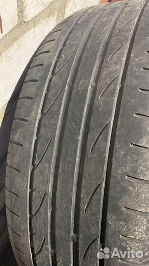 Bridgestone Dueler H/P Sport 235/60 R16