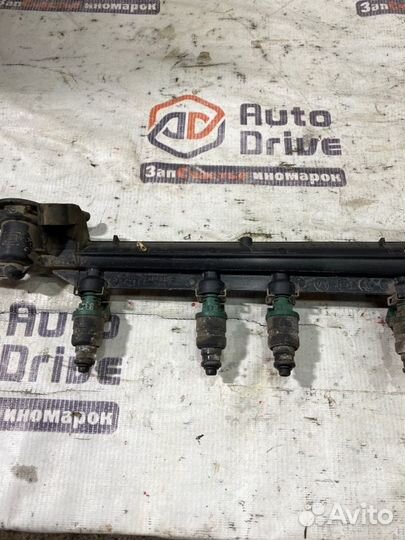 Топливная рейка Skoda Octavia Tour AKL 2006