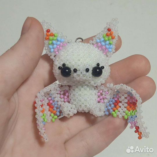 Летучая мышка из бисера