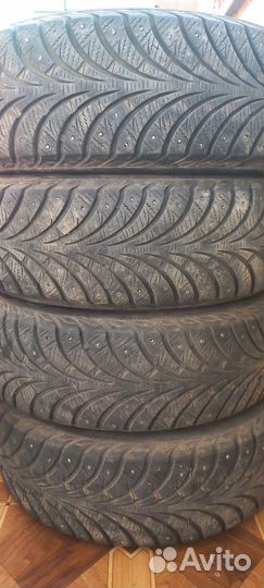 Sava Eskimo Stud 185/65 R15