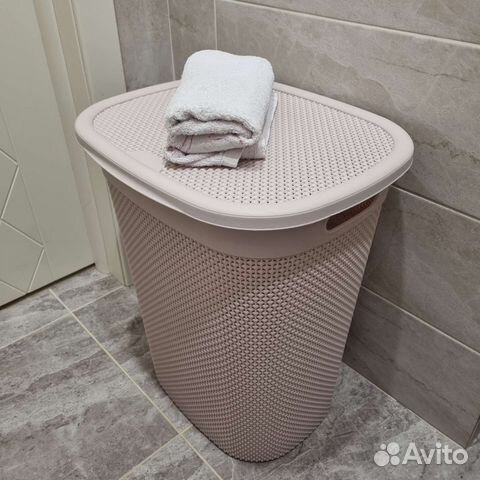 Корзина для белья с крышкой