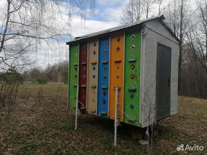 Пчелопавильон