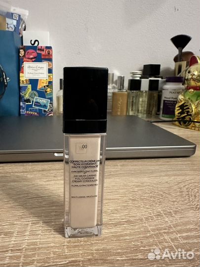 Консилер Dior цвет 00